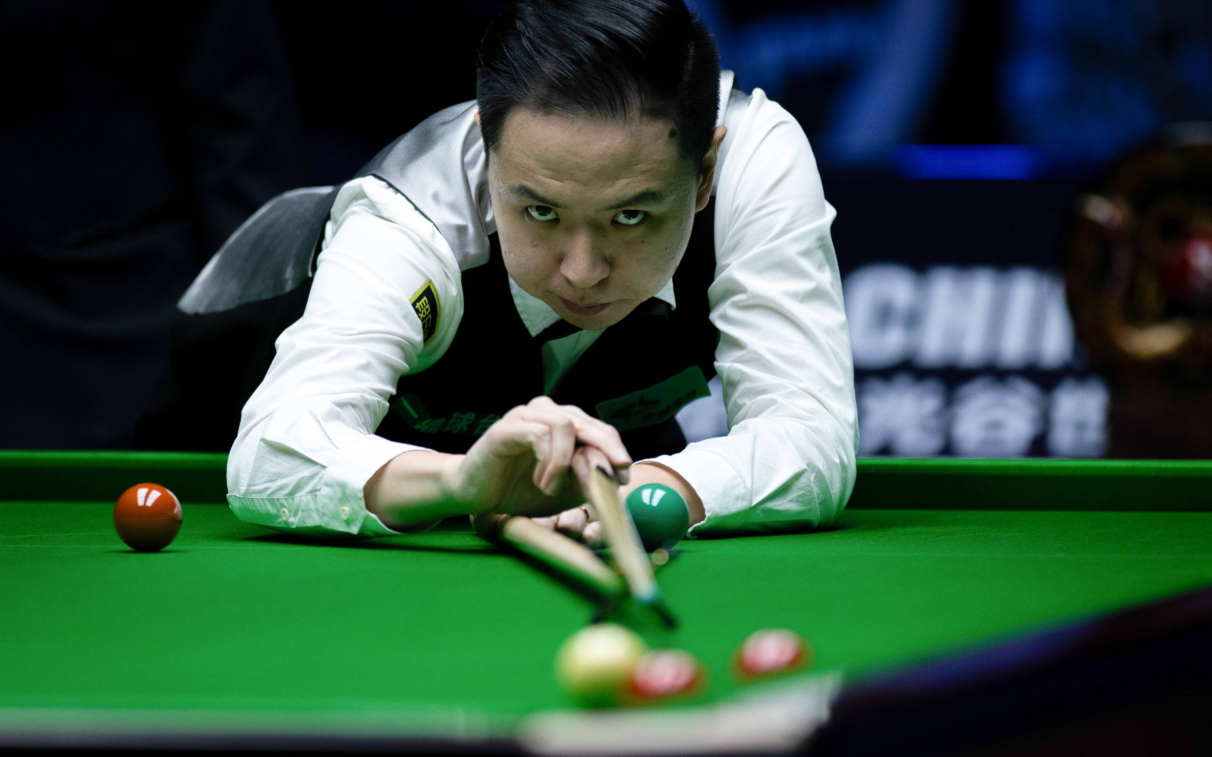 更是与粉丝 更是与粉丝